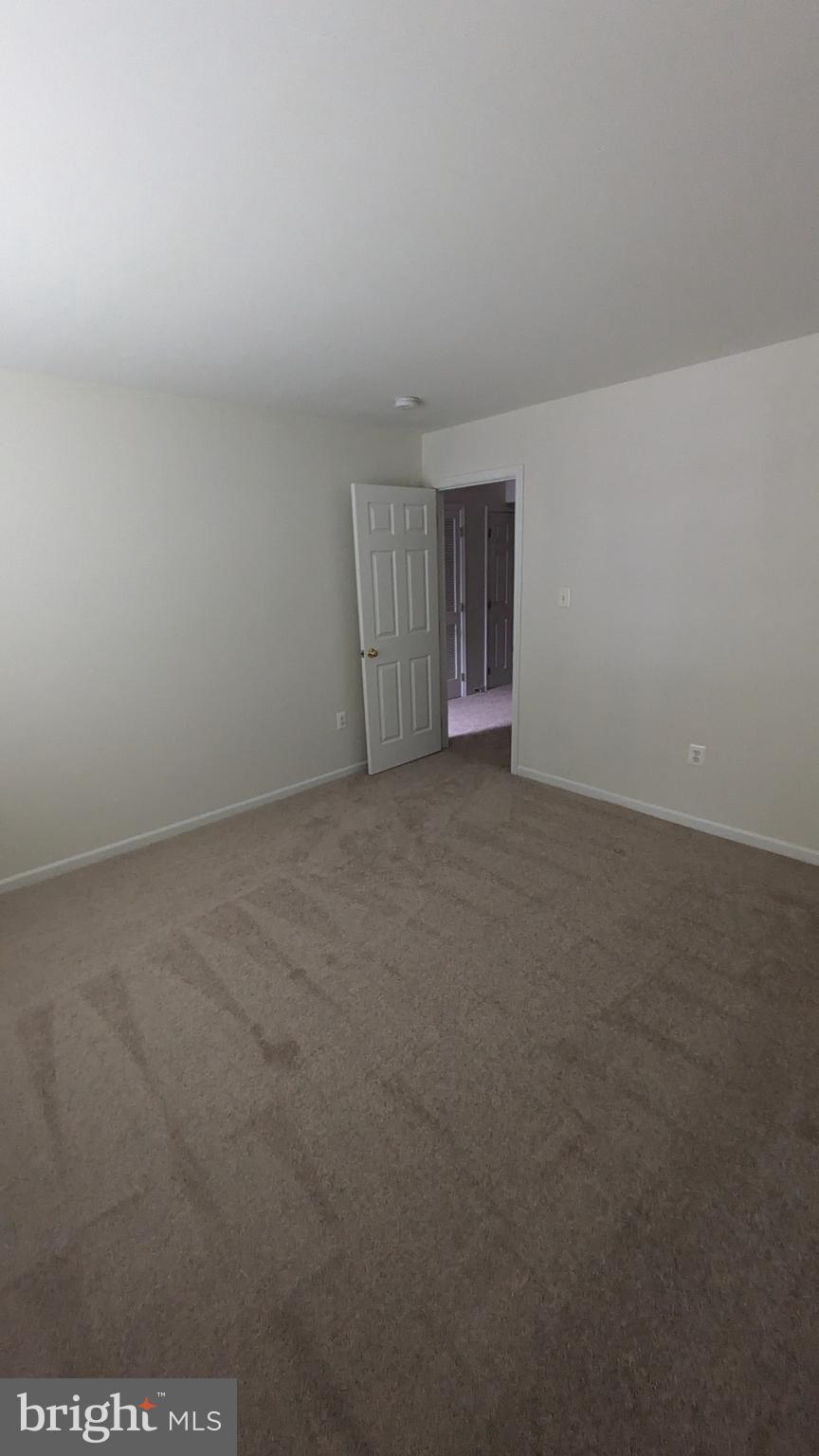 12053 ELLIOTS OAK PLACE