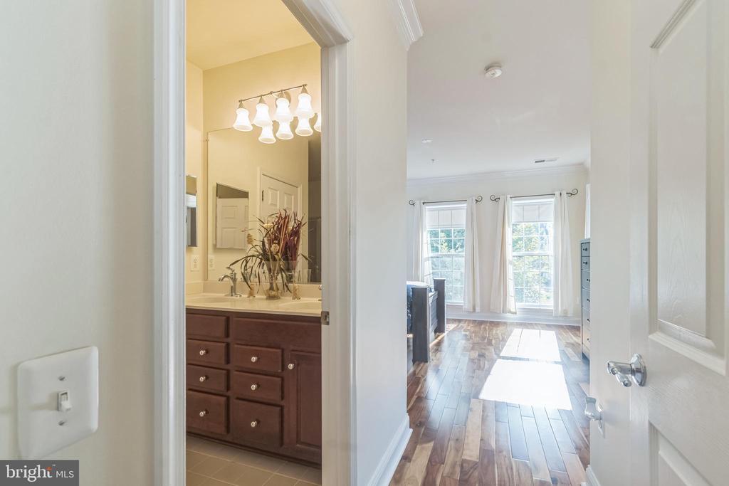 14906 POTOMAC BRANCH DRIVE