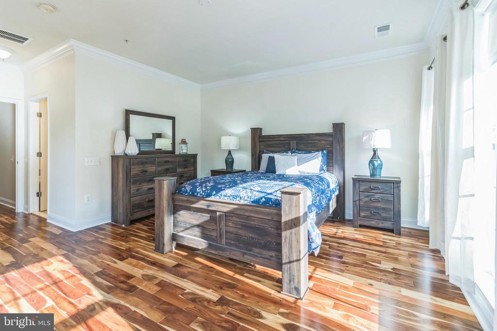 14906 POTOMAC BRANCH DRIVE
