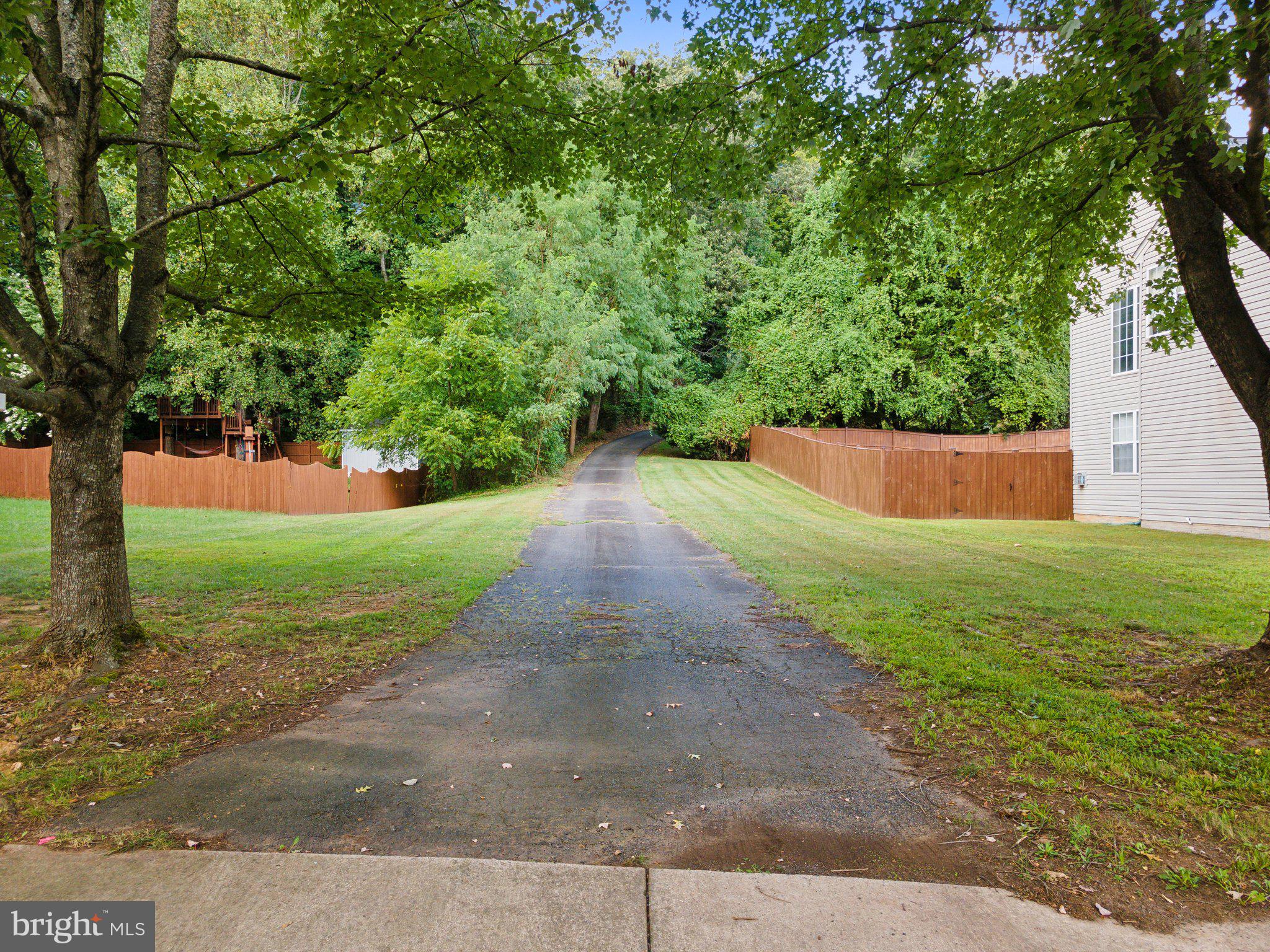 9370 SIGNAL STATION DRIVE