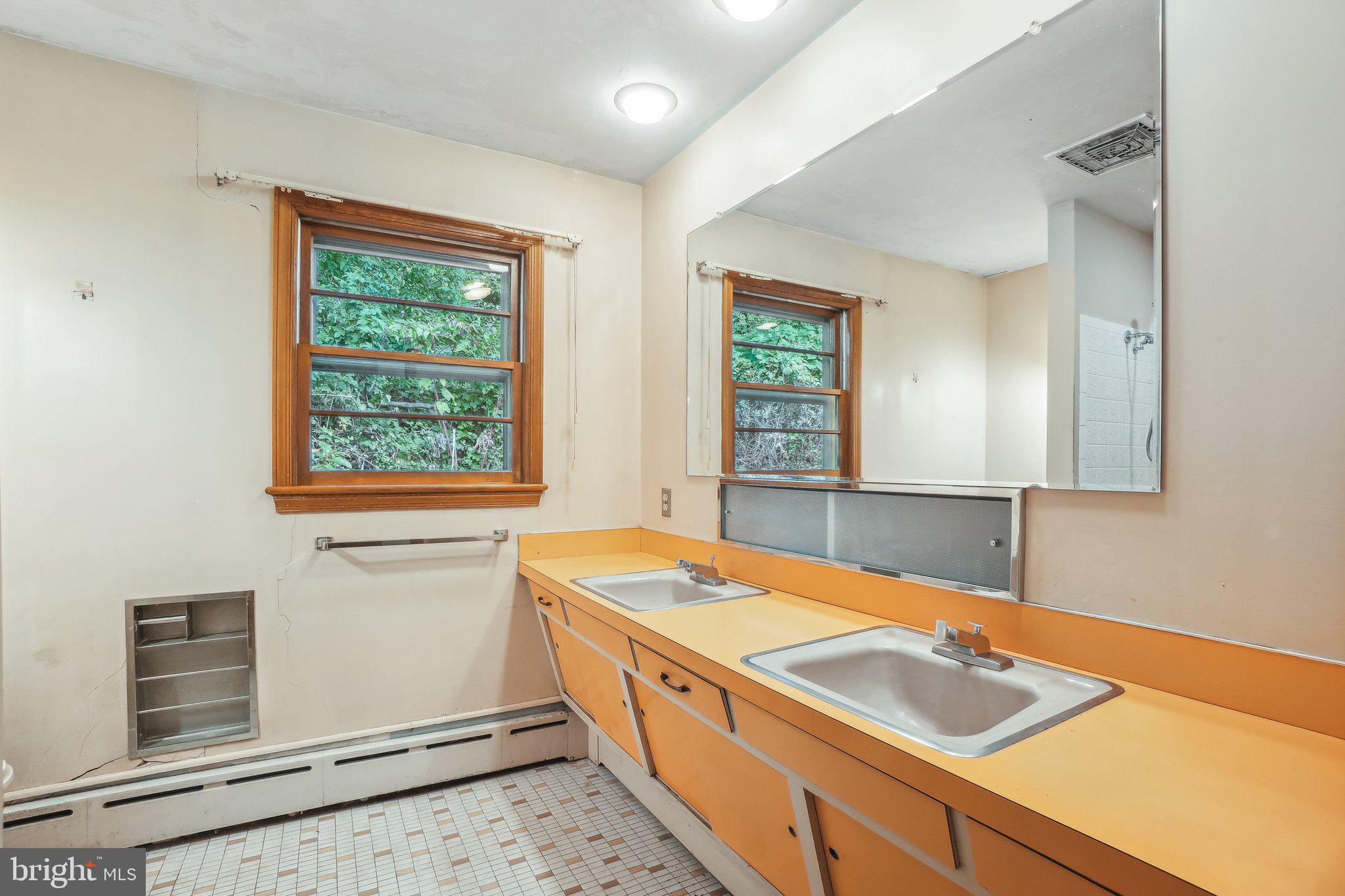 9370 SIGNAL STATION DRIVE