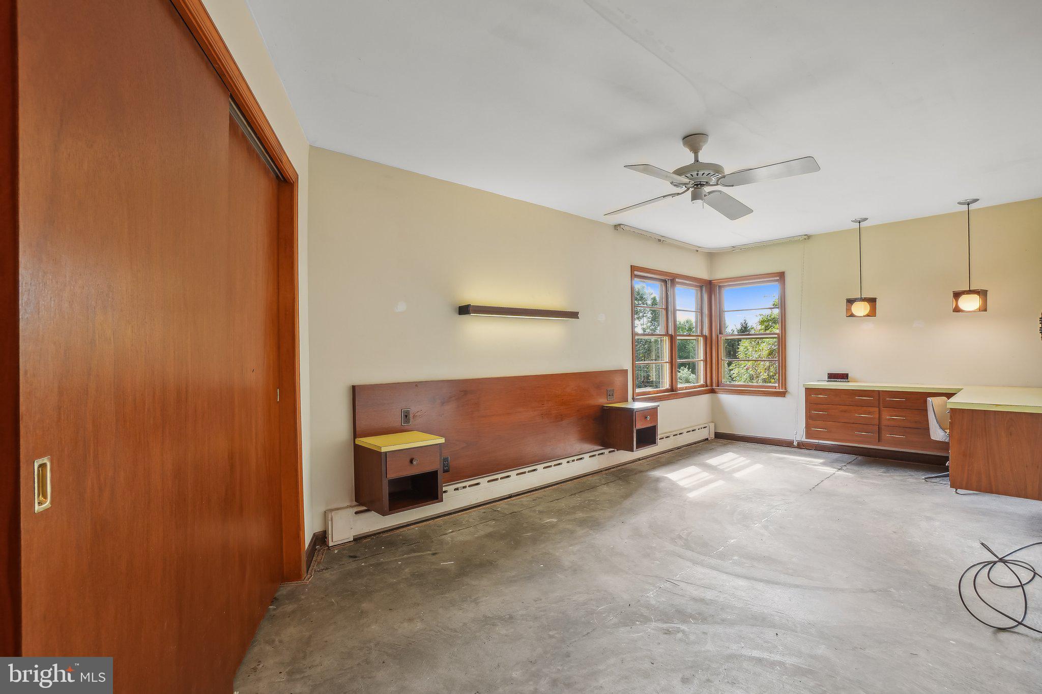 9370 SIGNAL STATION DRIVE