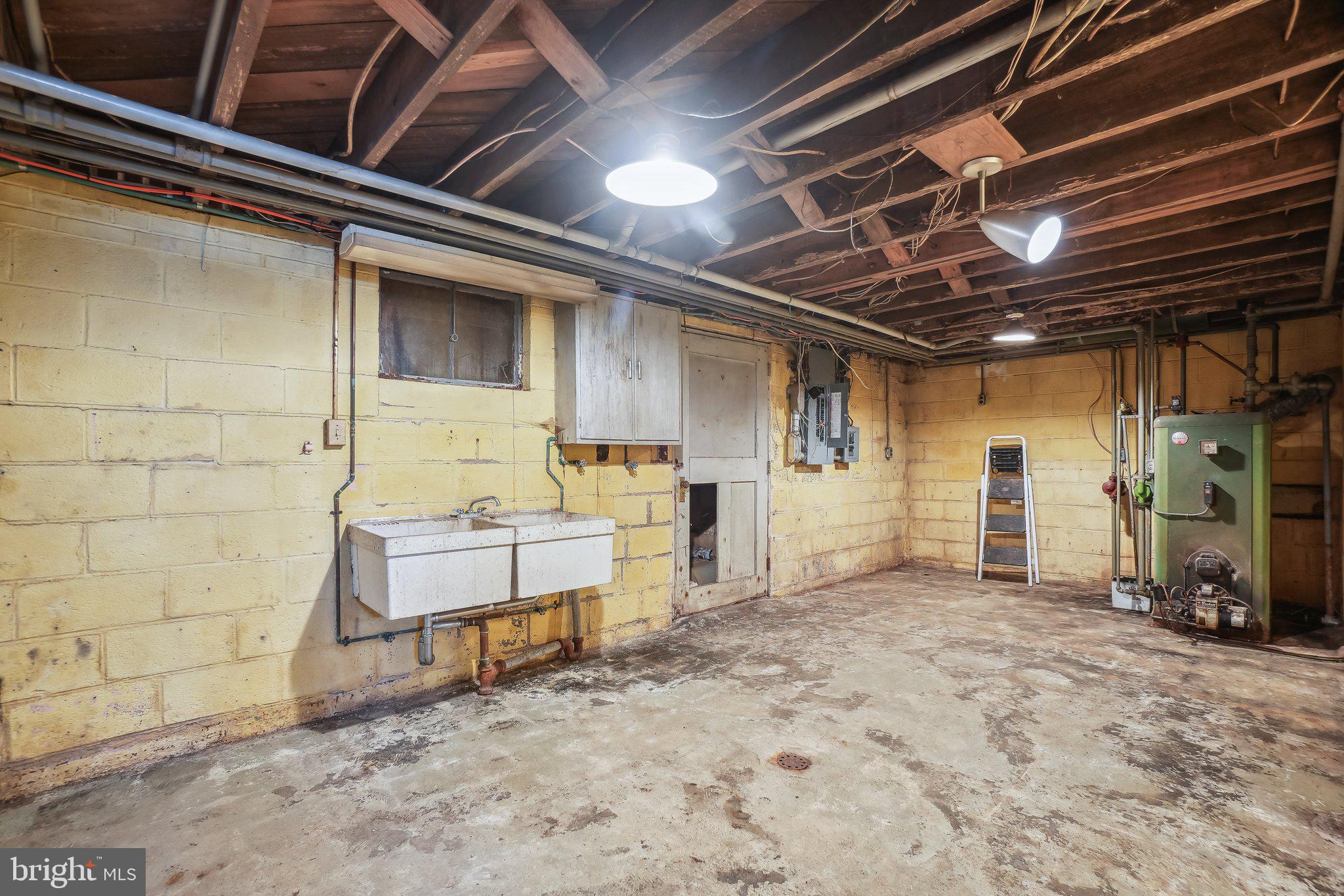 9370 SIGNAL STATION DRIVE