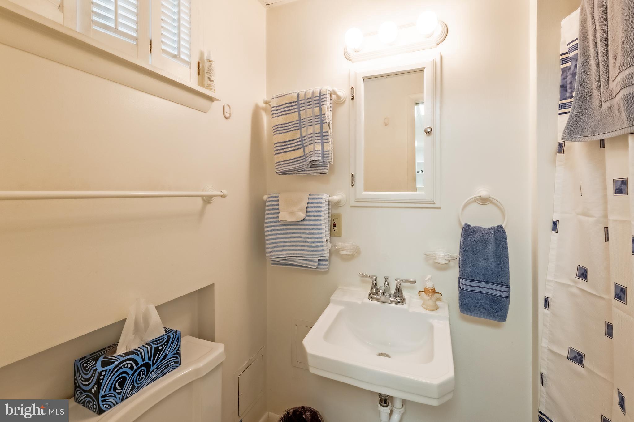 18920 BARNETTE CIRCLE