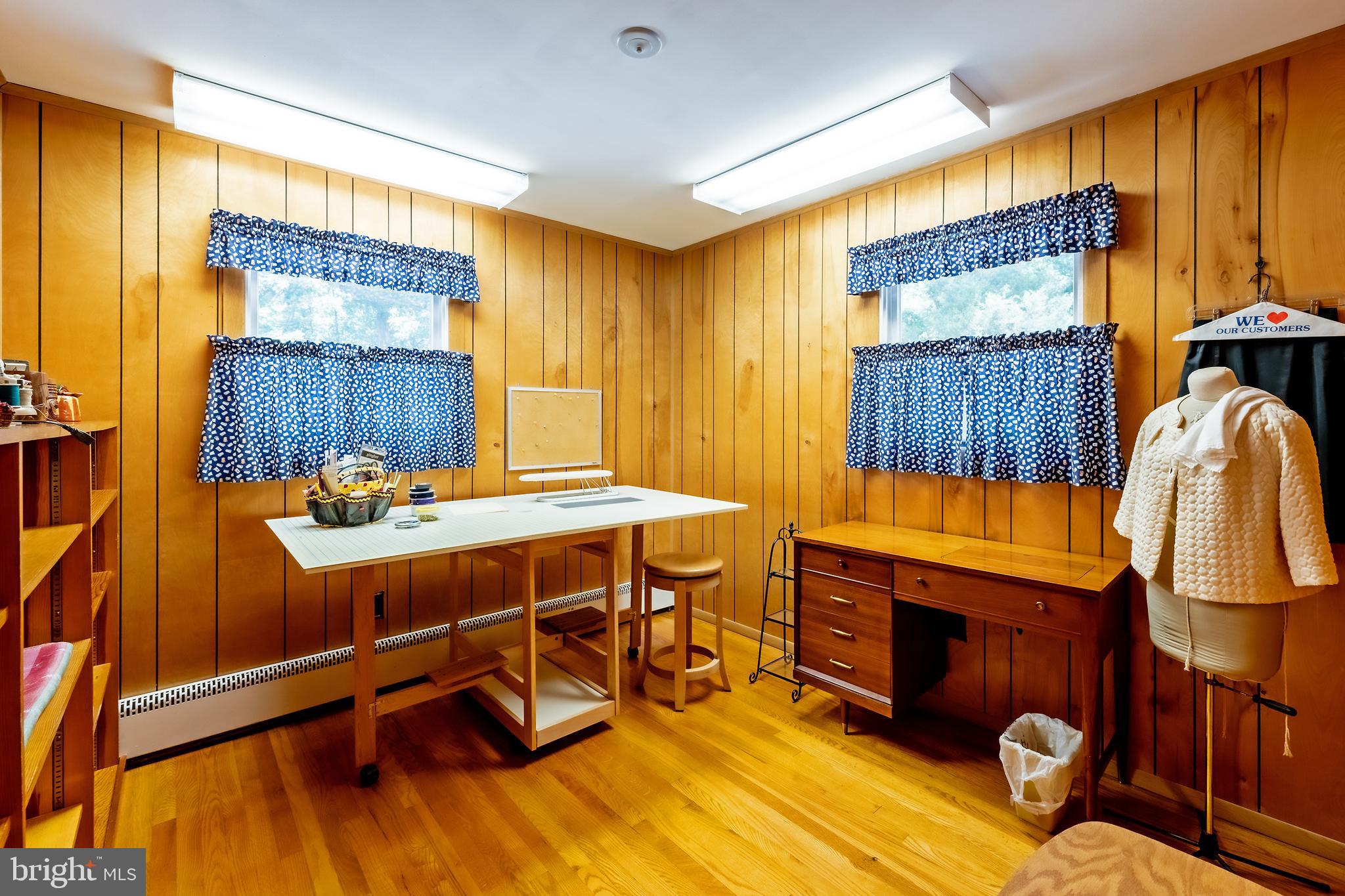 18920 BARNETTE CIRCLE