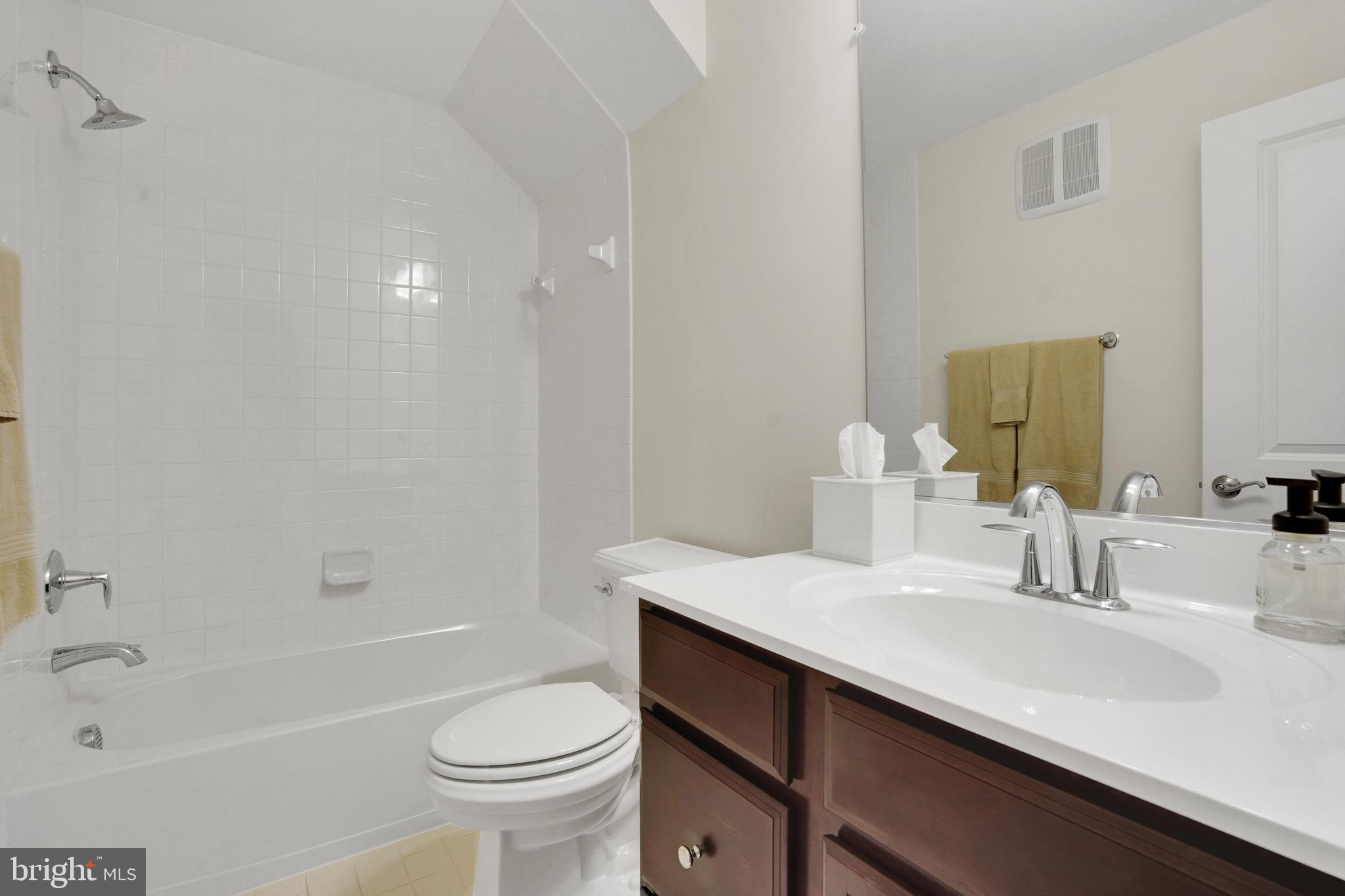 13929 HOLLOW WIND WAY 101