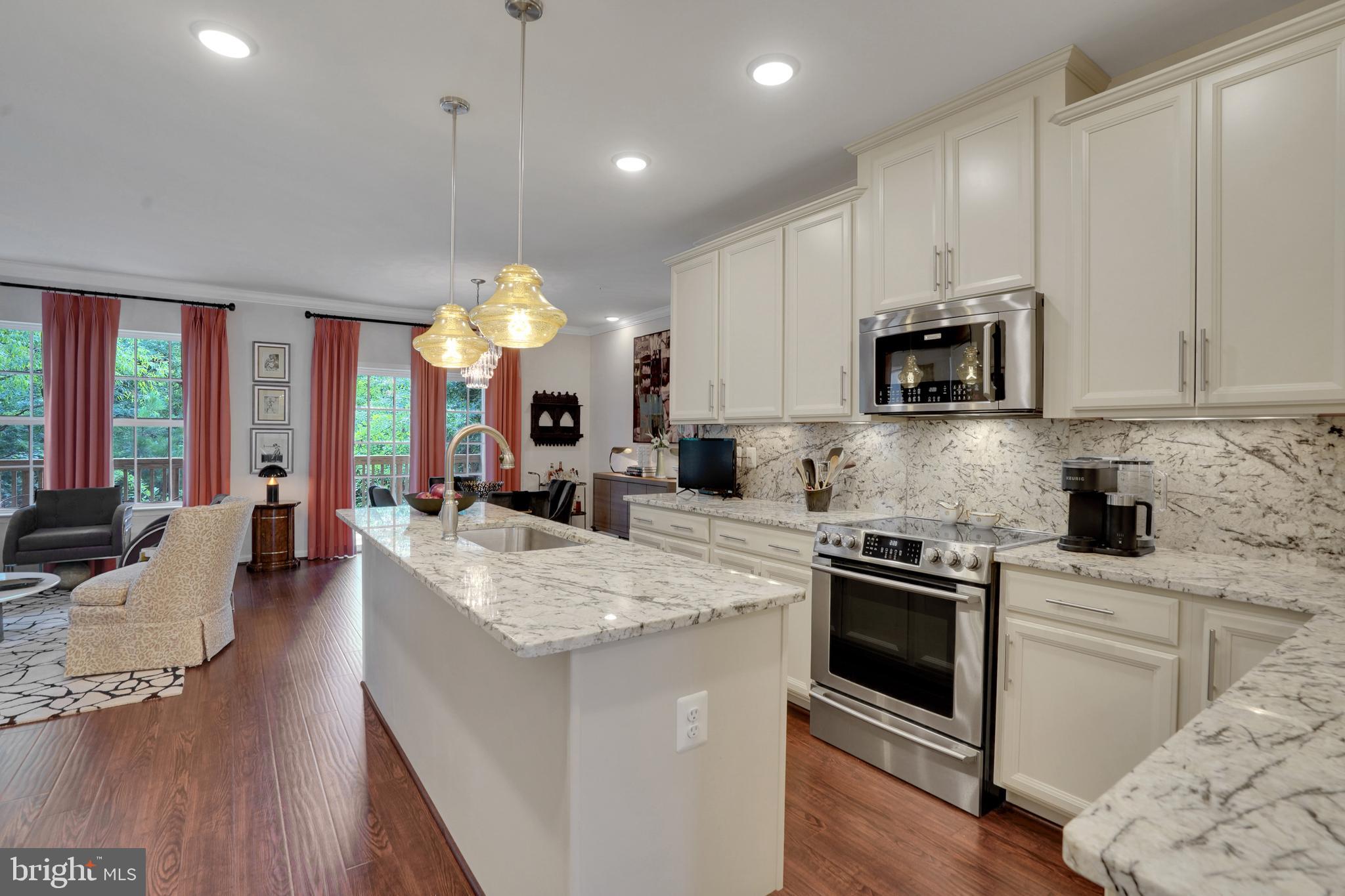 13929 HOLLOW WIND WAY 101