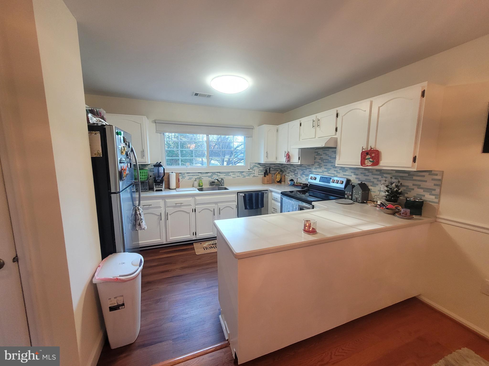 2164 SILVERSMITH COURT