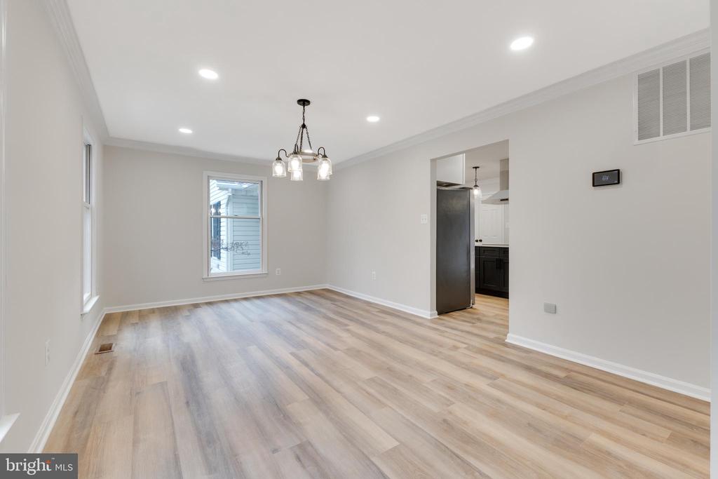 12780 LOST CREEK COURT