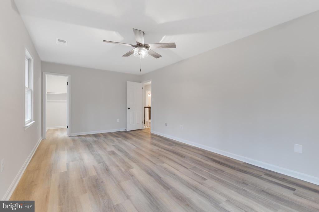 12780 LOST CREEK COURT