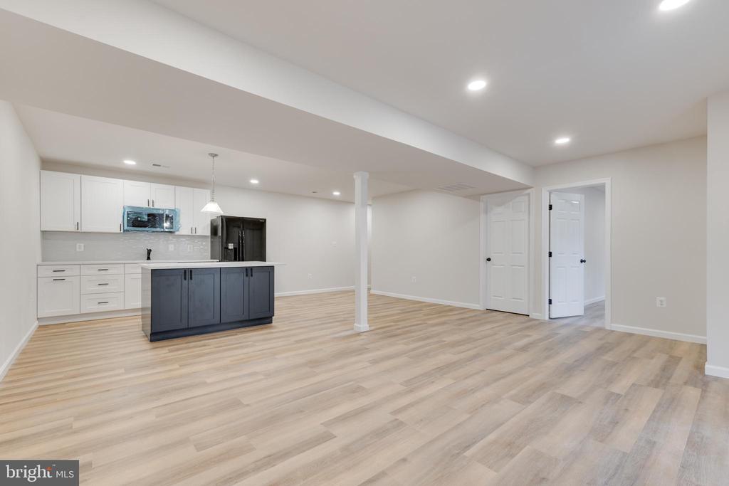 12780 LOST CREEK COURT
