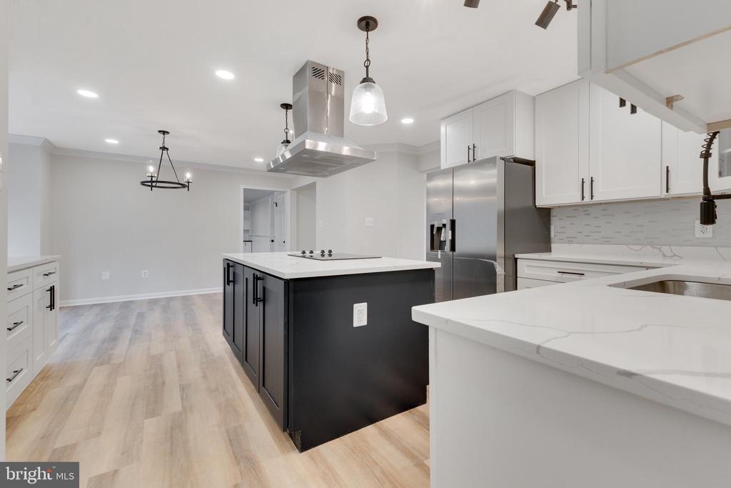 12780 LOST CREEK COURT