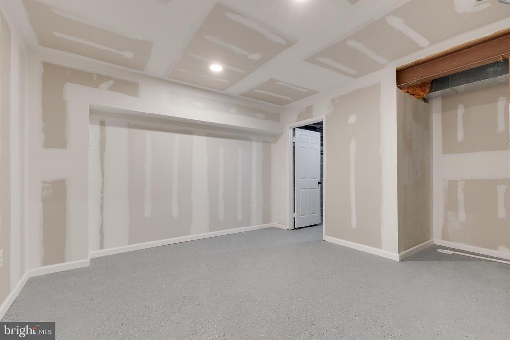 12780 LOST CREEK COURT