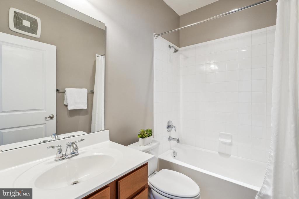 7386 BRUNSON CIRCLE 5A