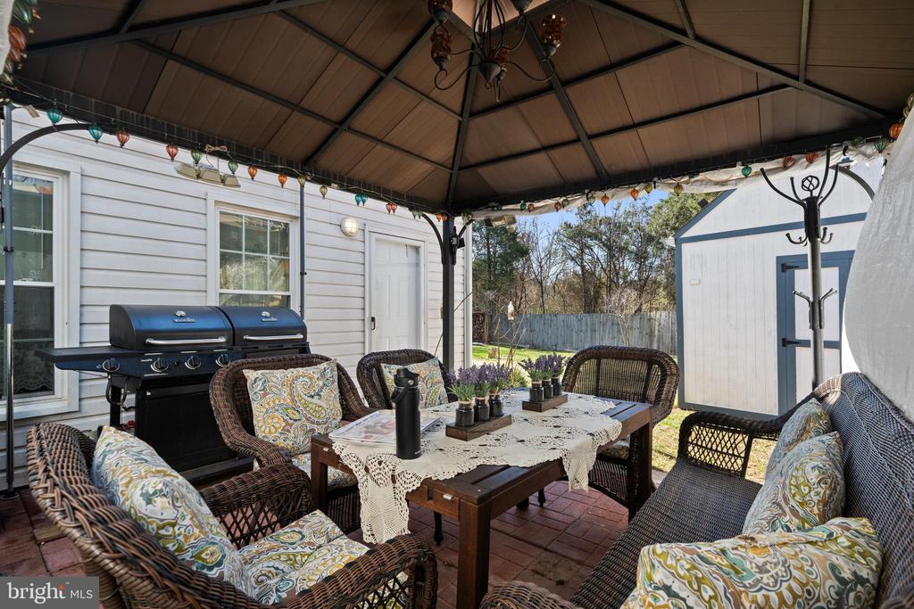 9867 NIMITZ COURT