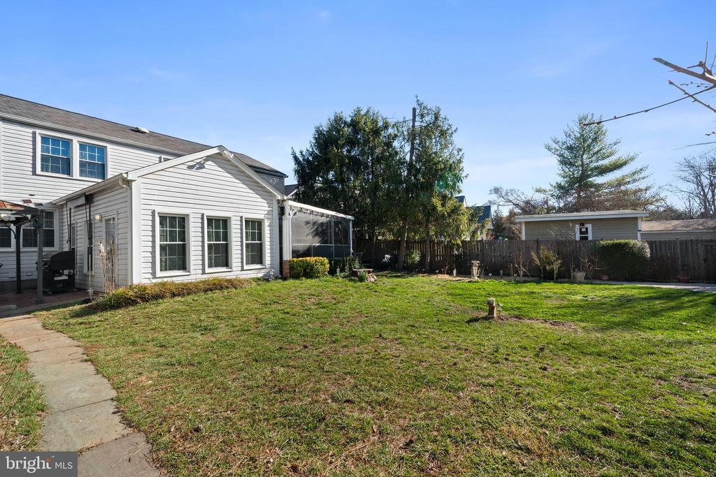 9867 NIMITZ COURT