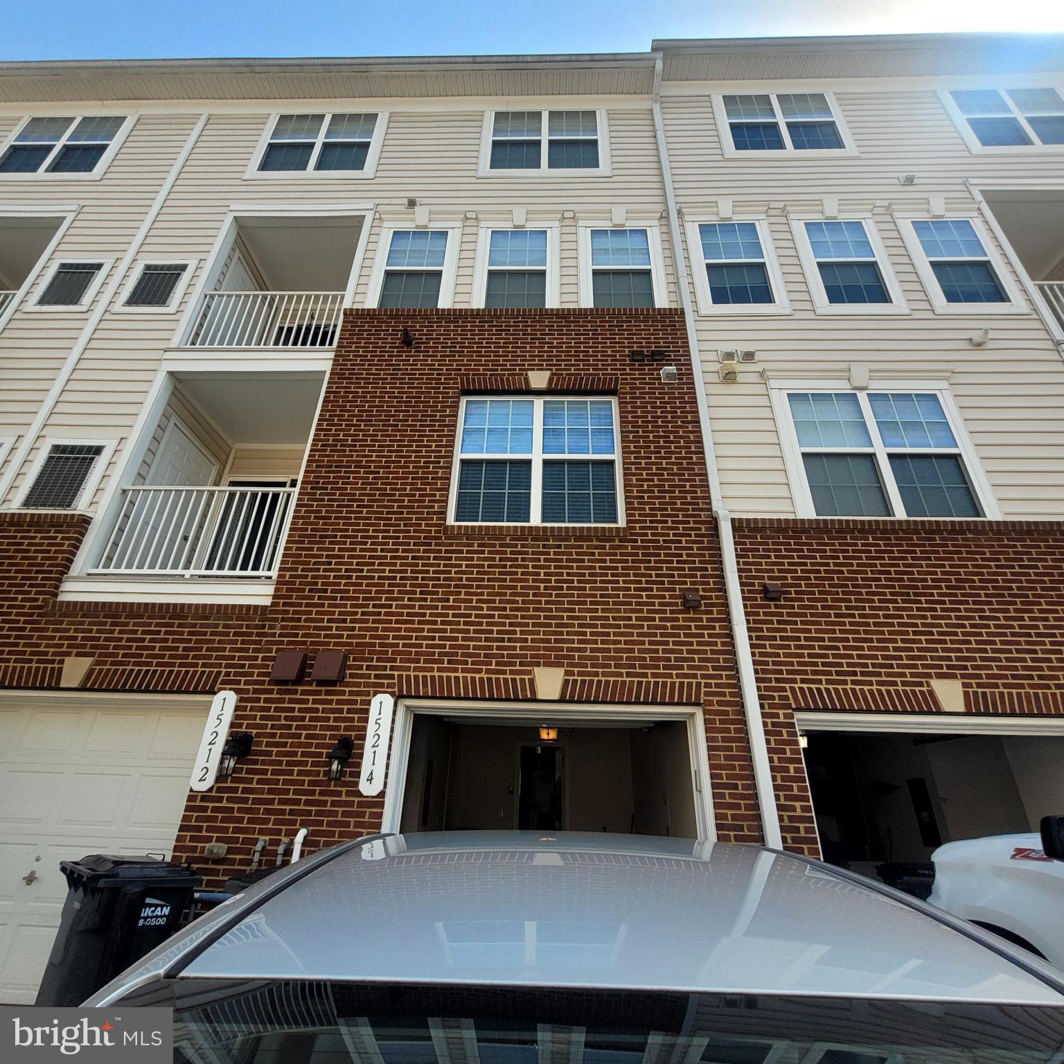 15214 ROSEMONT MANOR DRIVE