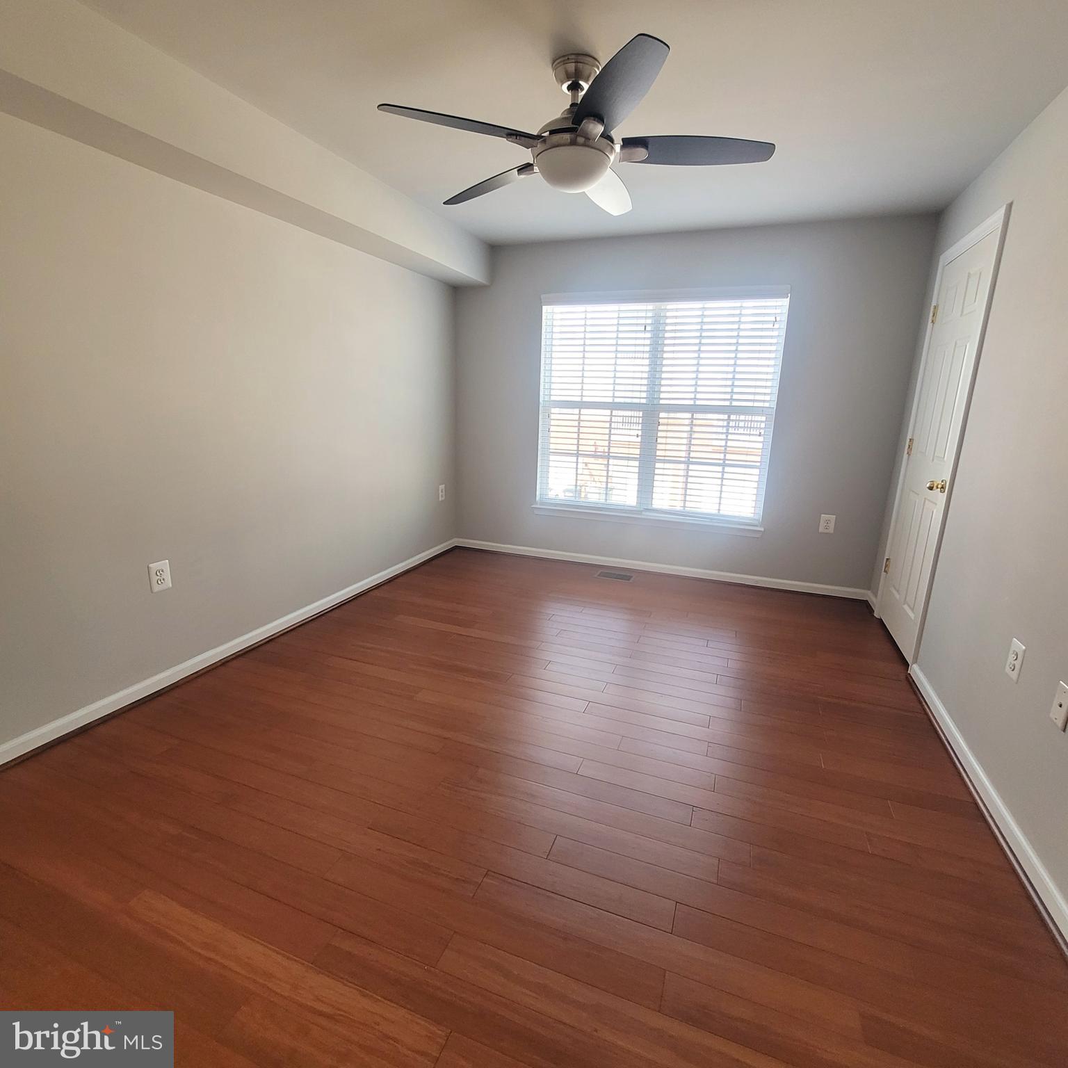 15214 ROSEMONT MANOR DRIVE