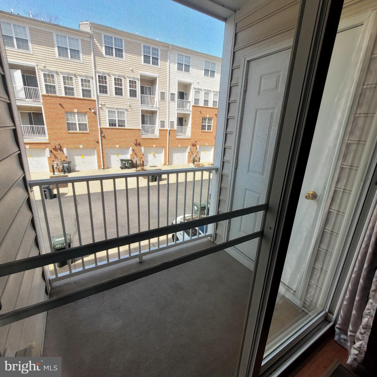 15214 ROSEMONT MANOR DRIVE