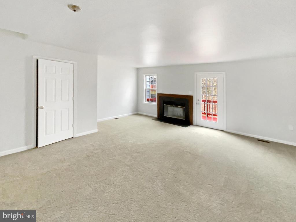 5145 SPRING BRANCH BOULEVARD