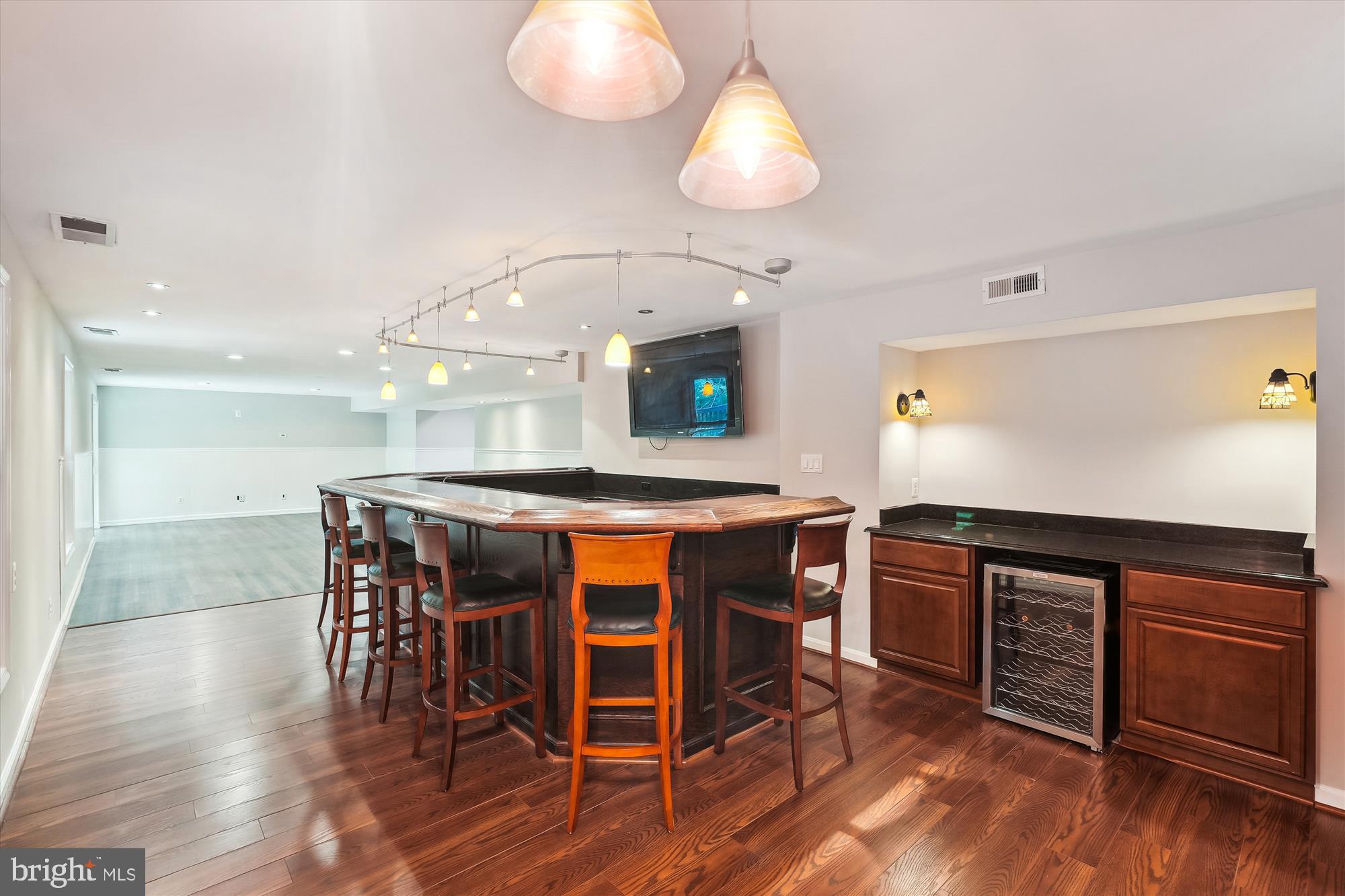 5856 KITTEWAN COURT