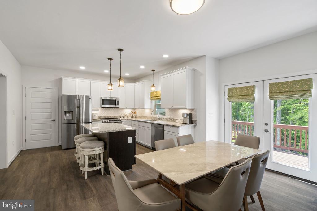 8032 COBB ROAD