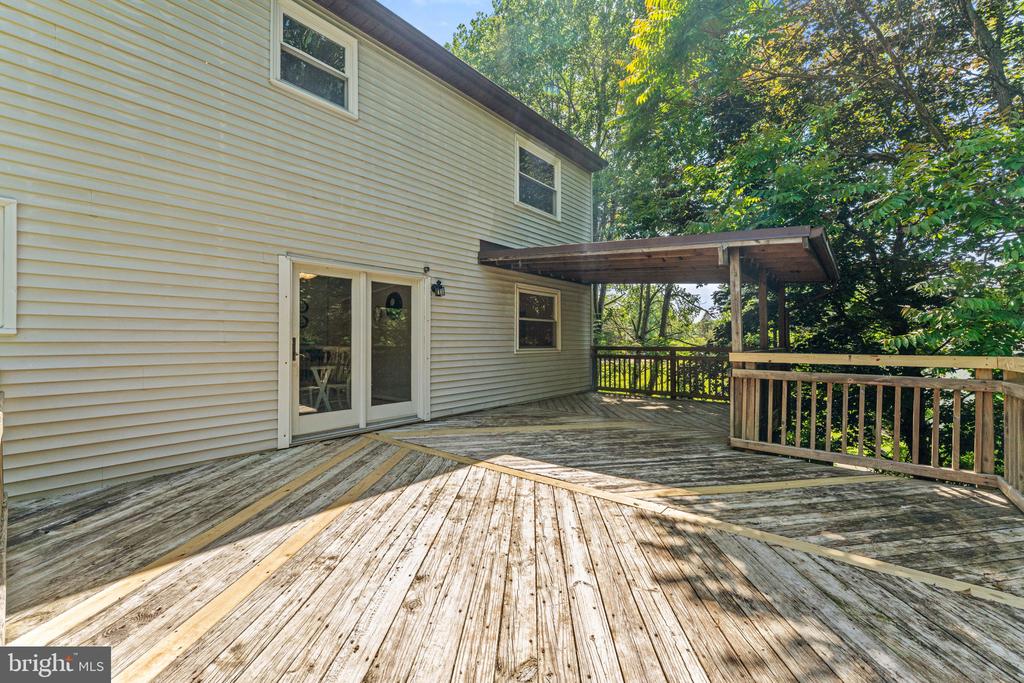 4229 JACKSON MILL ROAD