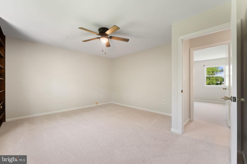 4229 JACKSON MILL ROAD