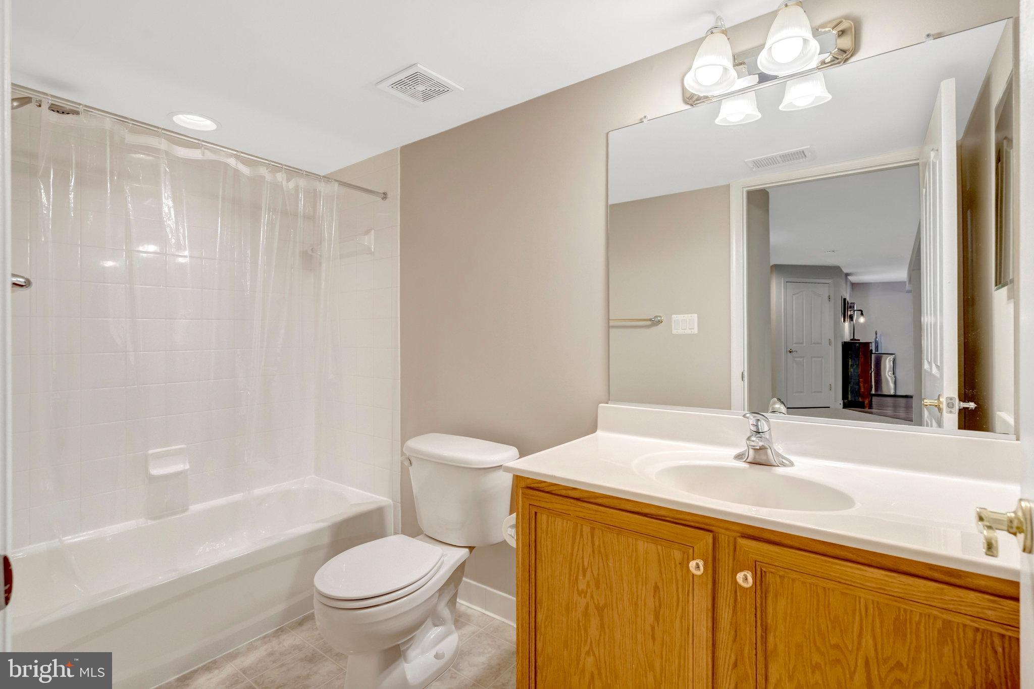 13154 TRIPLE CROWN LOOP