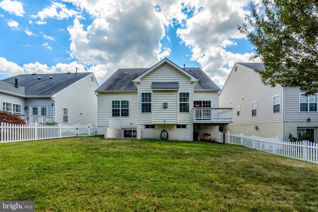 13154 TRIPLE CROWN LOOP