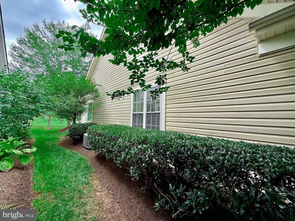 13737 HERITAGE VALLEY WAY