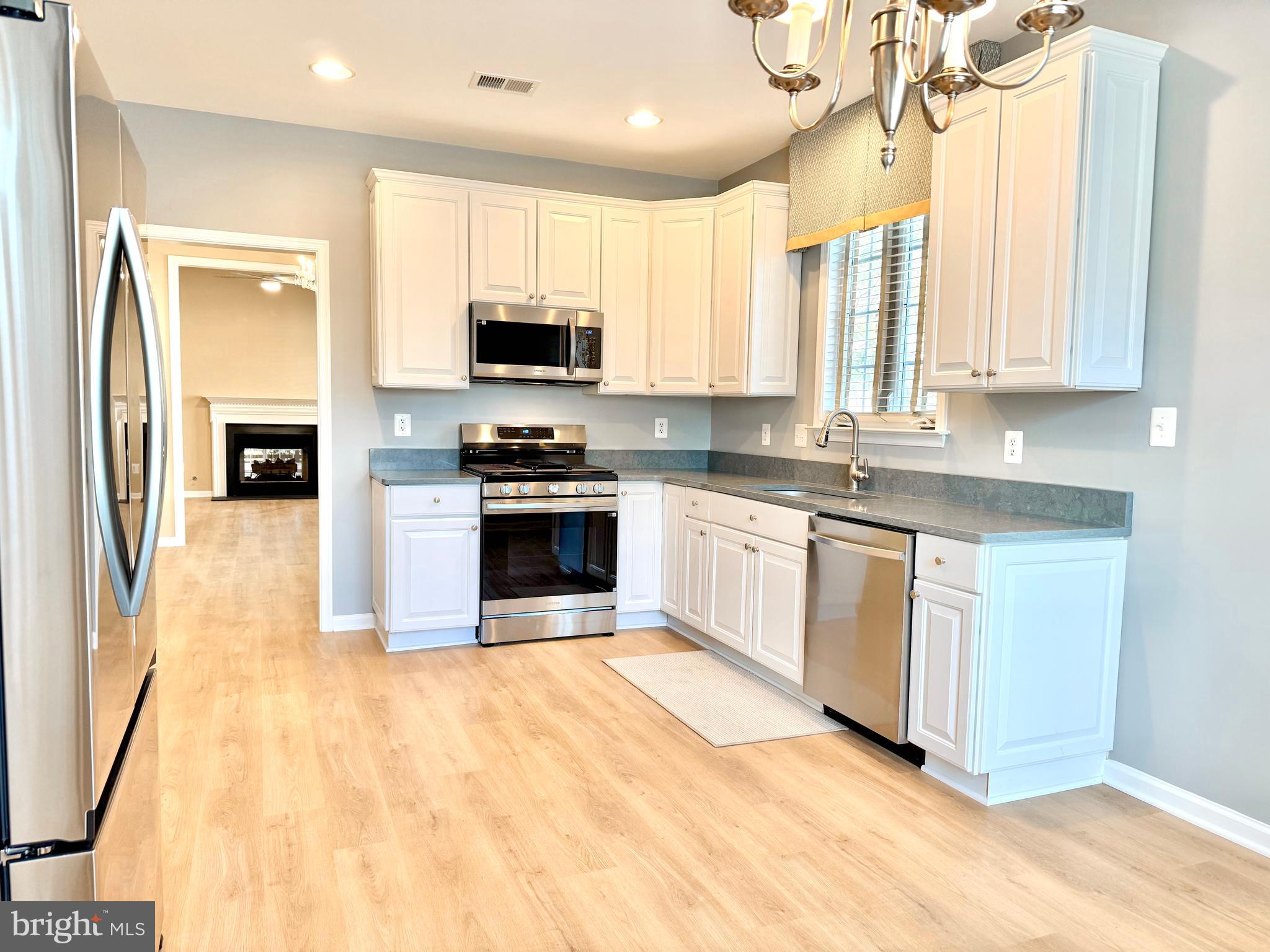13737 HERITAGE VALLEY WAY