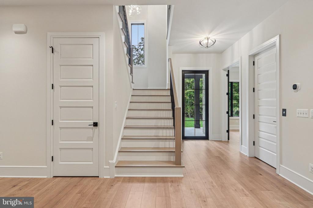 5224 TRUNNION TRAIL