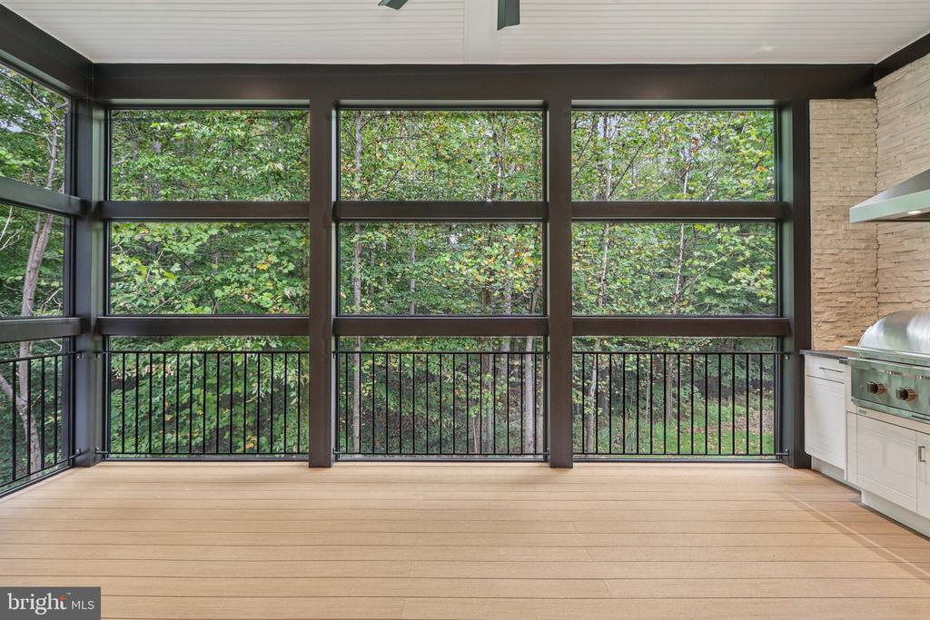 5224 TRUNNION TRAIL
