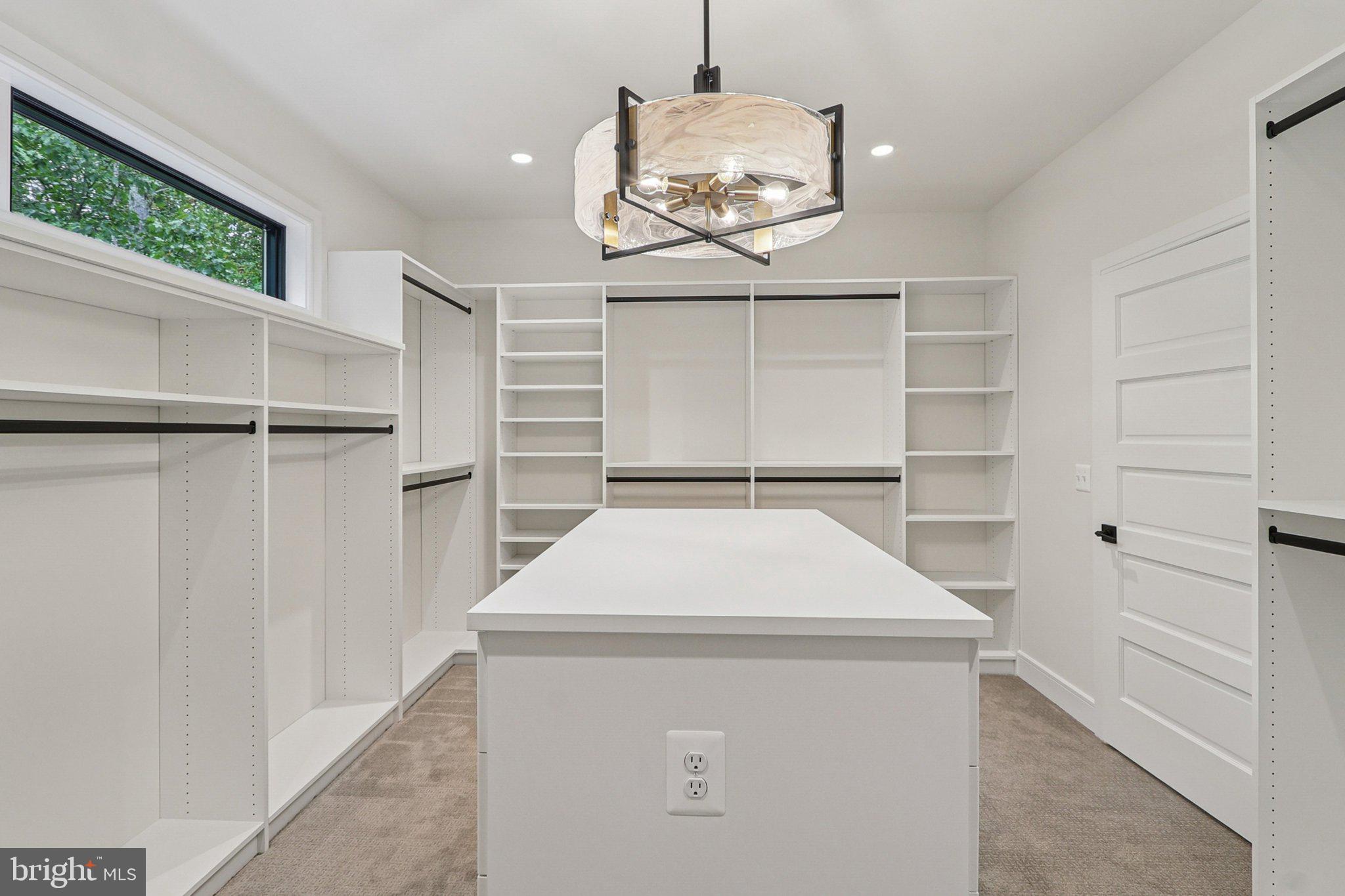 5224 TRUNNION TRAIL
