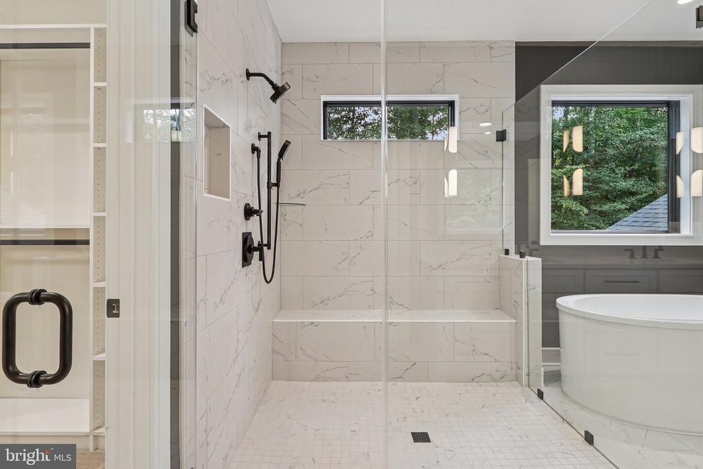 5224 TRUNNION TRAIL