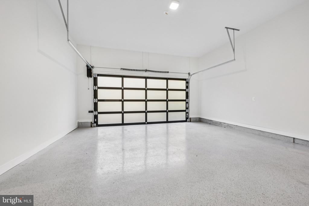 5224 TRUNNION TRAIL