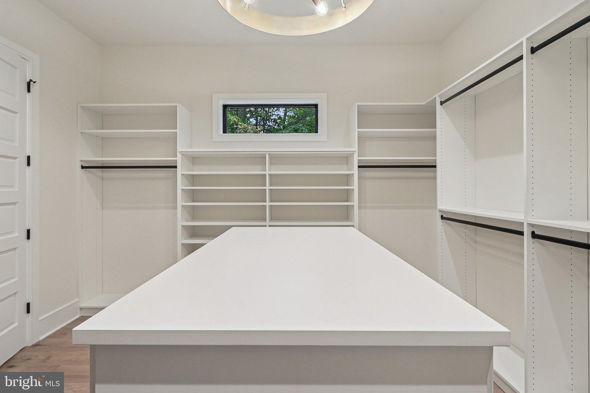 5224 TRUNNION TRAIL