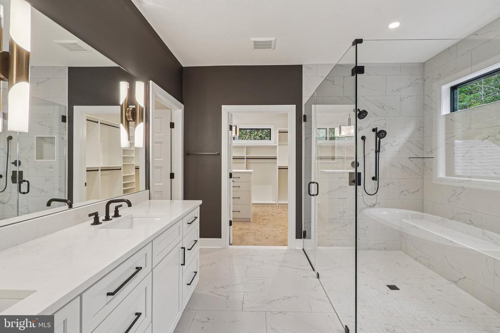 5224 TRUNNION TRAIL