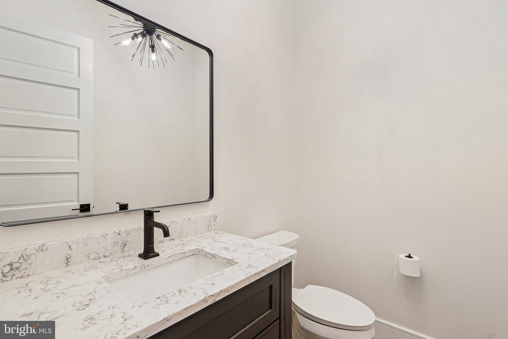 5224 TRUNNION TRAIL