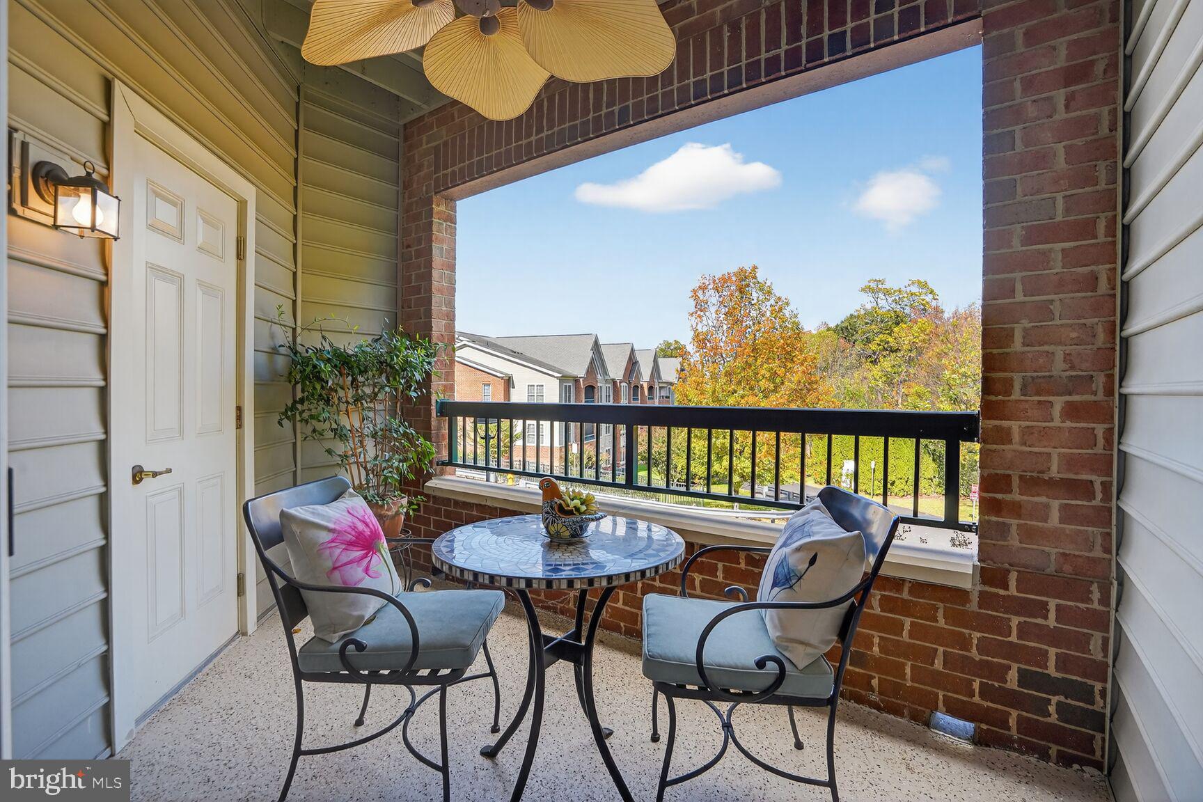 7065 HERITAGE HUNT DRIVE 203