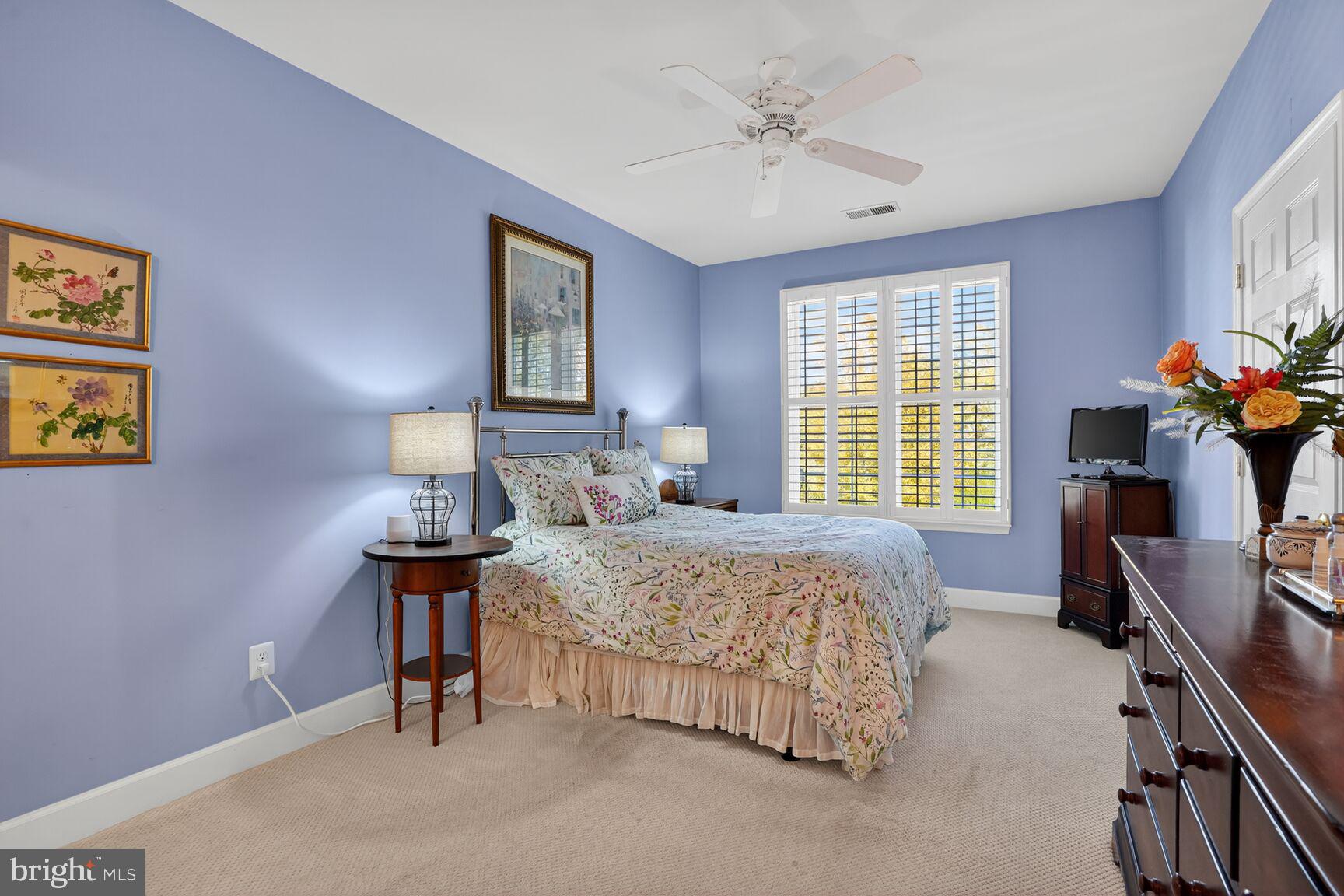 7065 HERITAGE HUNT DRIVE 203