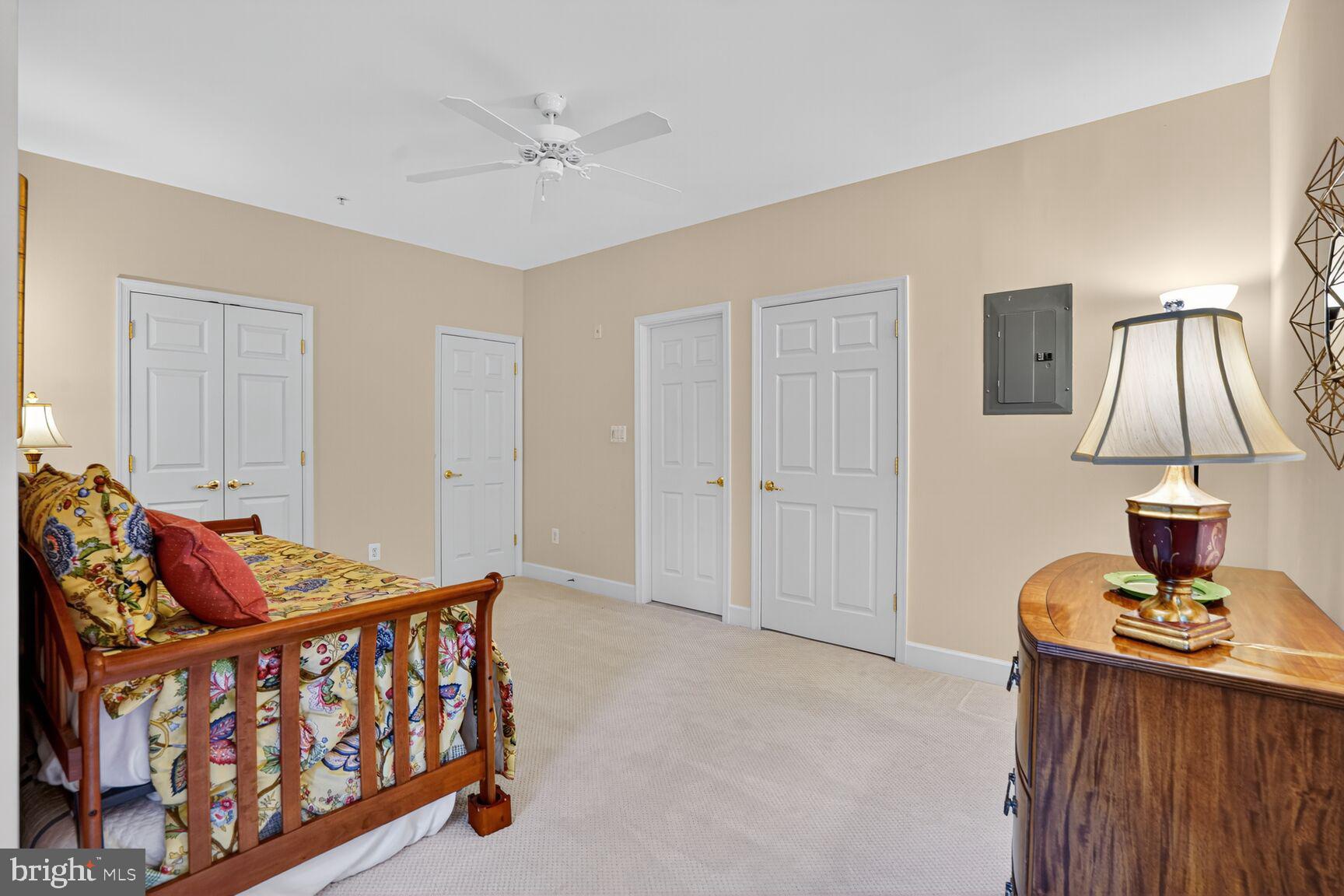 7065 HERITAGE HUNT DRIVE 203