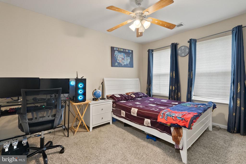 15725 MARBURY HEIGHTS WAY
