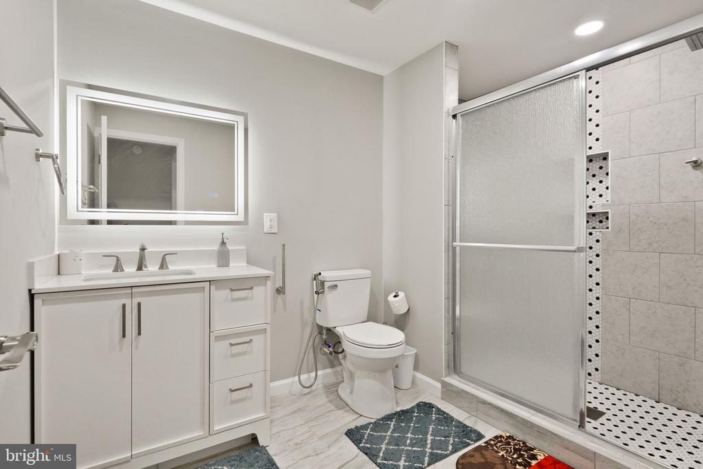 15725 MARBURY HEIGHTS WAY