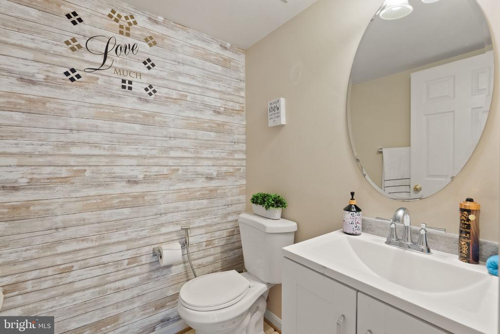 15725 MARBURY HEIGHTS WAY