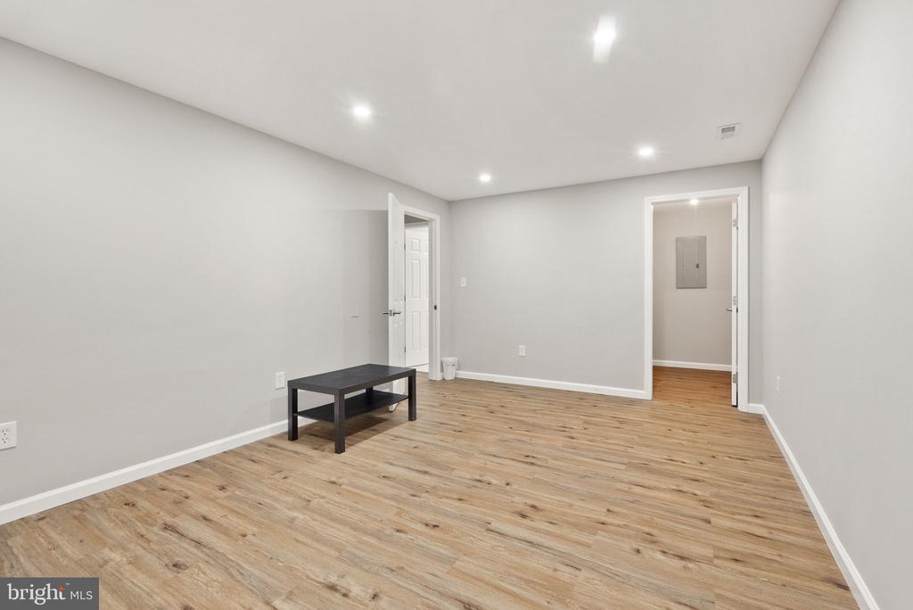 15725 MARBURY HEIGHTS WAY
