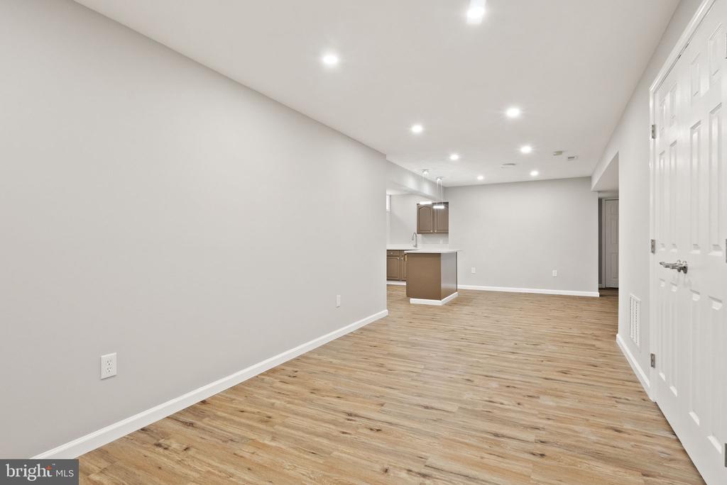 15725 MARBURY HEIGHTS WAY