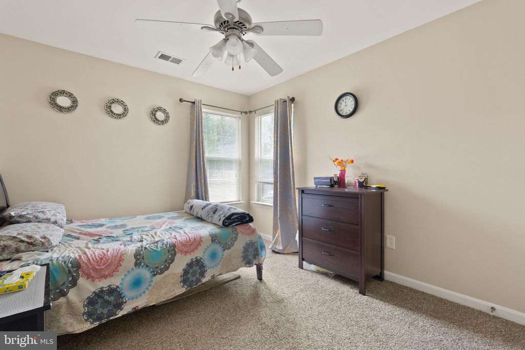 15725 MARBURY HEIGHTS WAY