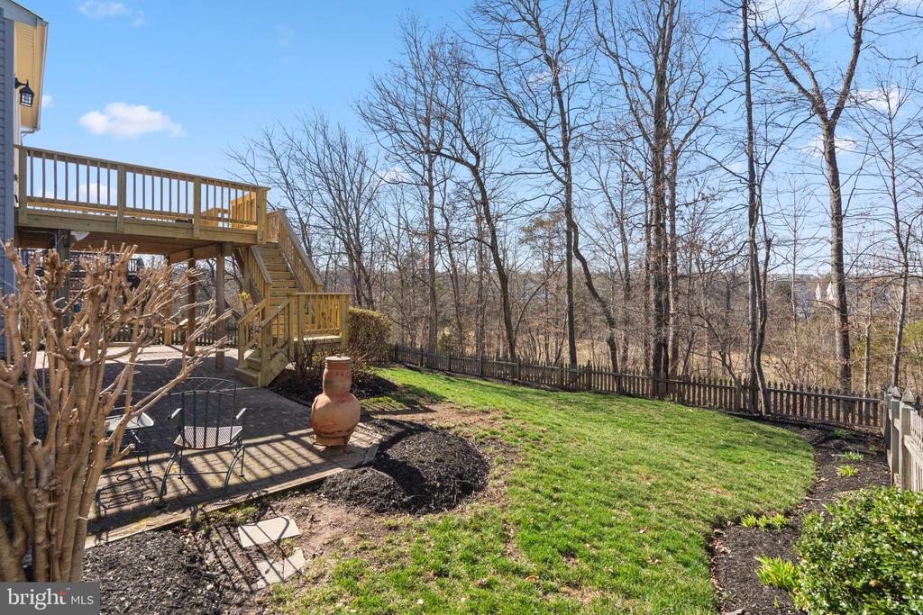 10052 NAUGHTON COURT